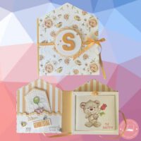 Bild 1 große Häuschenbox mit Shadowrahmen + Umschlag